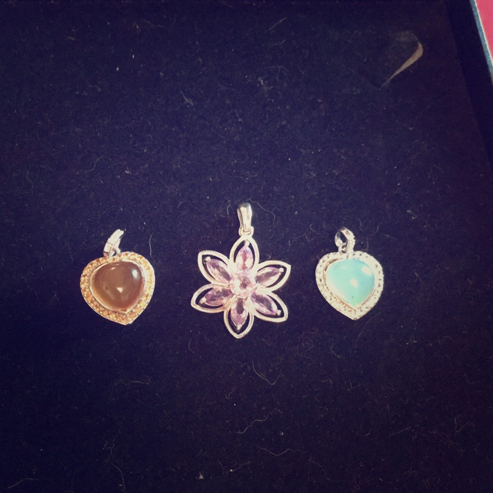 Pendents